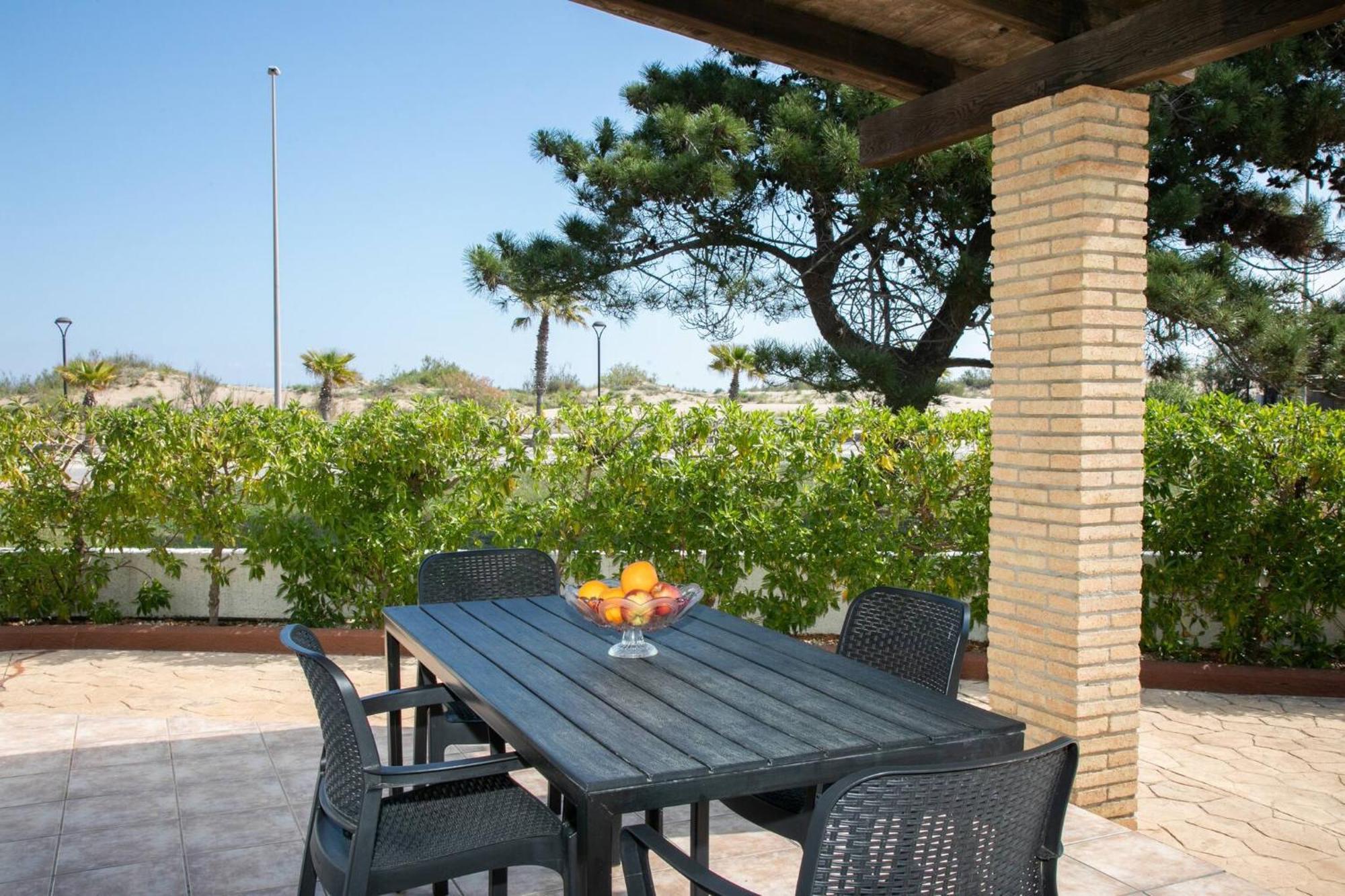 Eusebio - Casa En Riumar Para 4 Personas Y En Primera Linia De Mar - Deltavacaciones Exterior photo