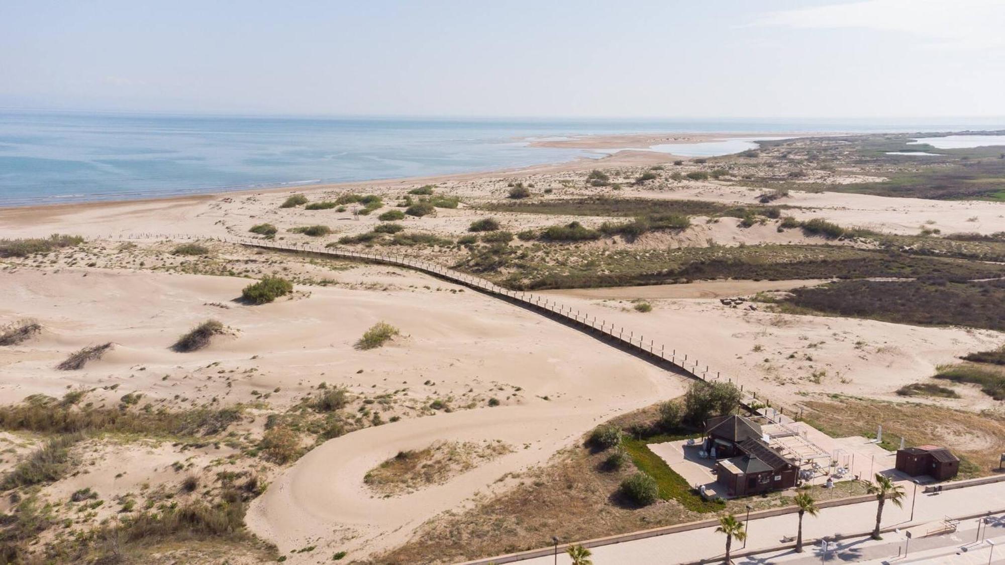 Eusebio - Casa En Riumar Para 4 Personas Y En Primera Linia De Mar - Deltavacaciones Exterior photo